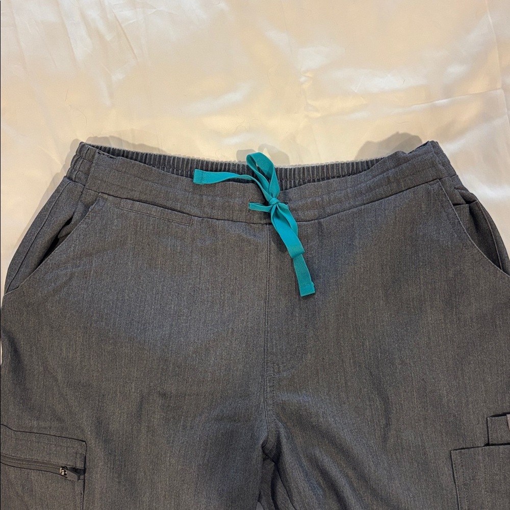 Gray FIGS Pants with Teal Drawstring - Picture 4 of 5